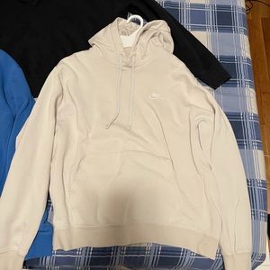 2 Nike hoodies black and beige size M